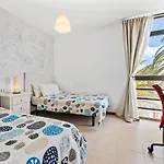 Paula קוסטה טגוויסה